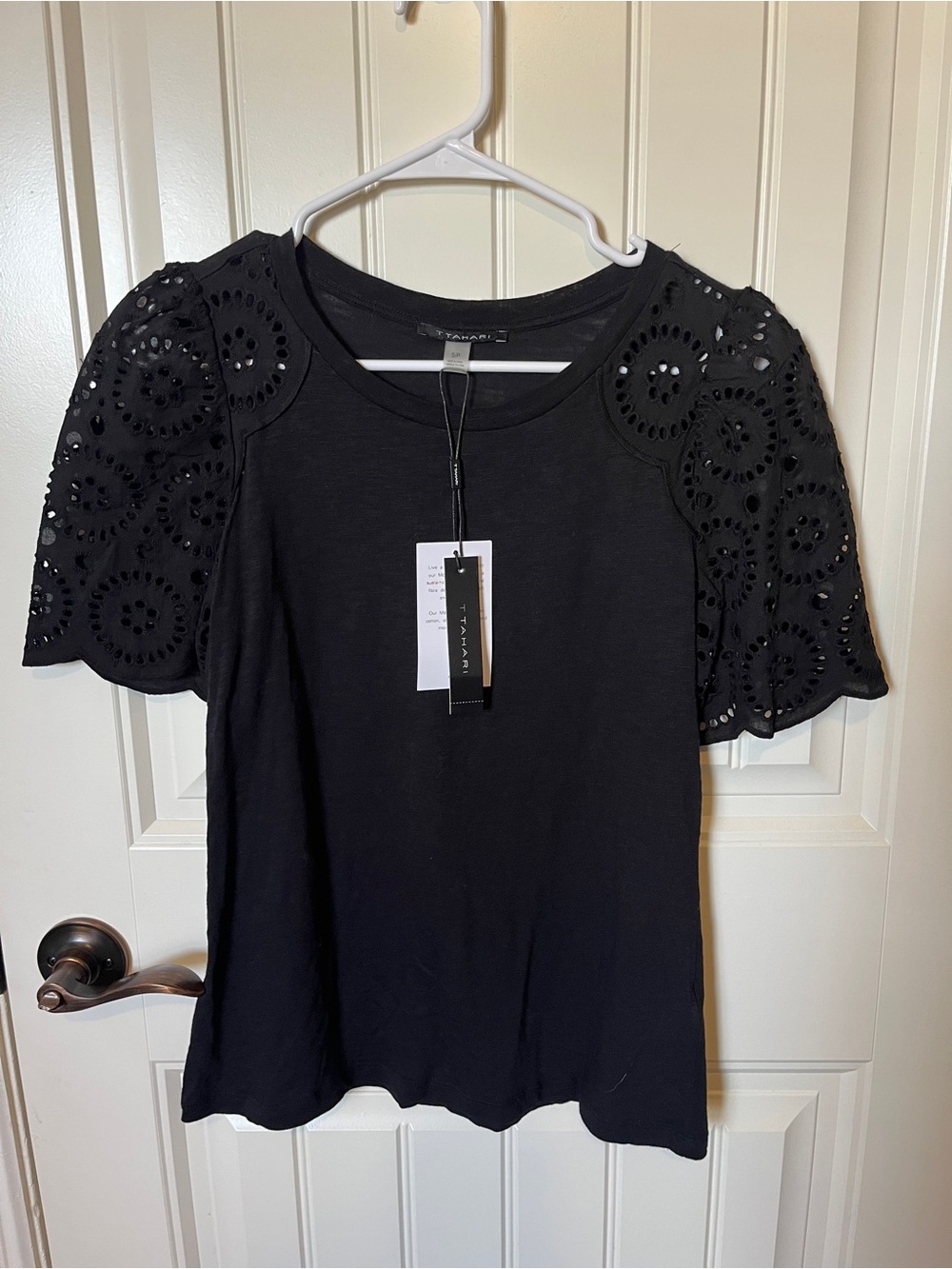 T Tahari Black Eyelet Puff Sleeve Tee